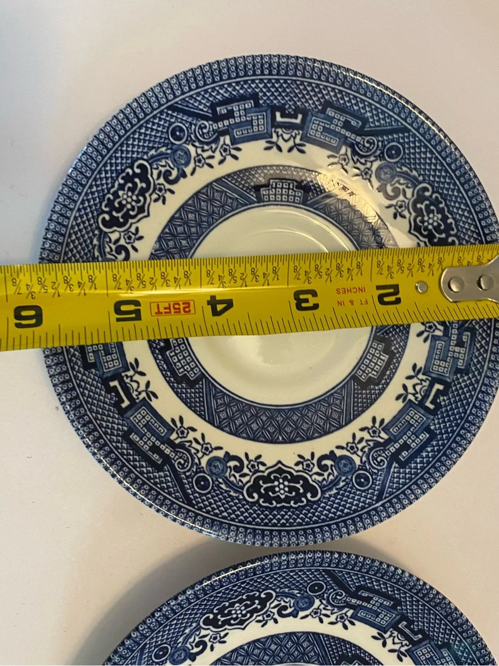 Churchill Blue Willow Pattern Table Plate Saucer & Cup Settings for Two